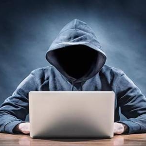 便宜适合学生用的主机服务器汇总