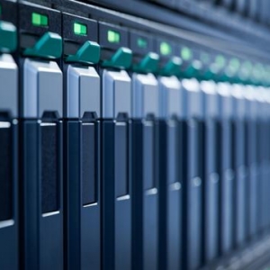 AI服务器全面爆发！算力核心基础设施，龙头强者恒强